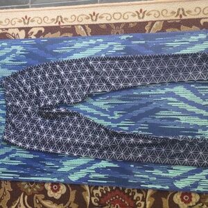 Geometric leggings, flowers of life